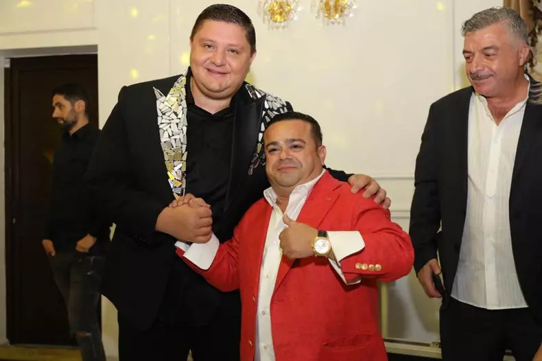 82692642_2862329743802093_584832665765543936_n