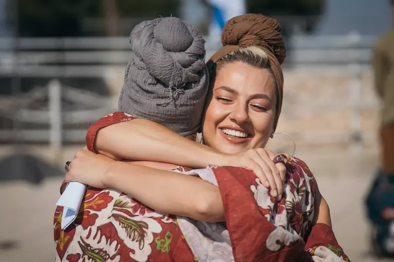 Lidia-Buble-sarut-Asia-Express-2