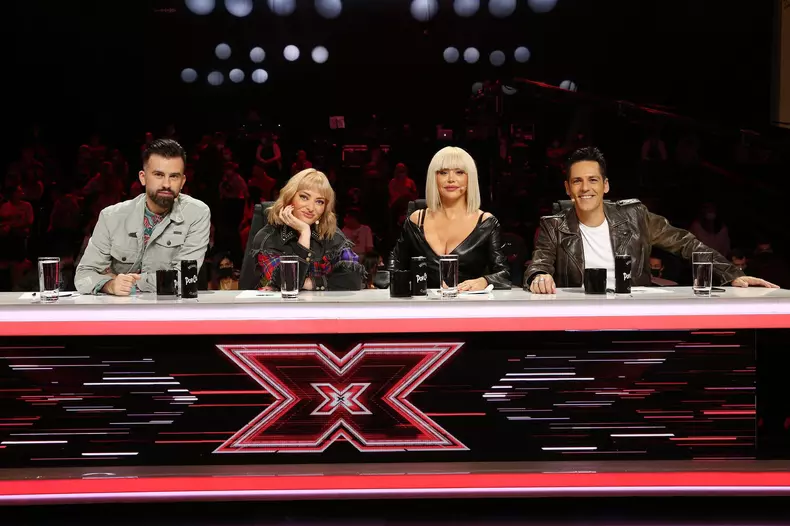 Juratii X FACTOR