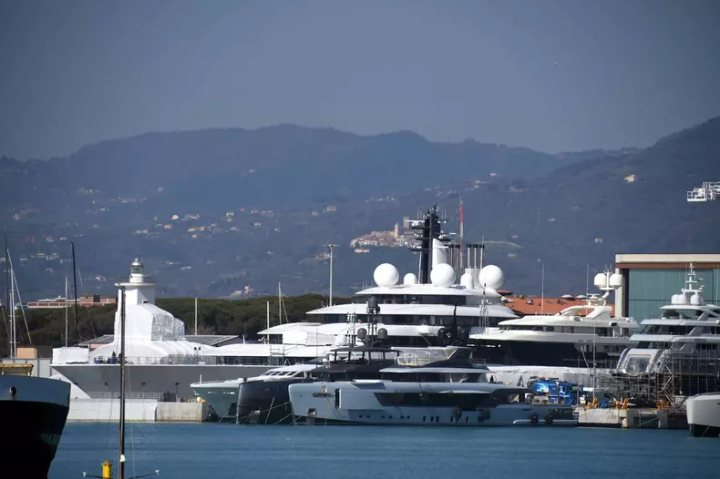 Italy, Marina di Carrara: One of the largest and most expensive superyachts in the world moored in the port of Marina di Carrara. it is suspected that it belongs to Vladimir Putin