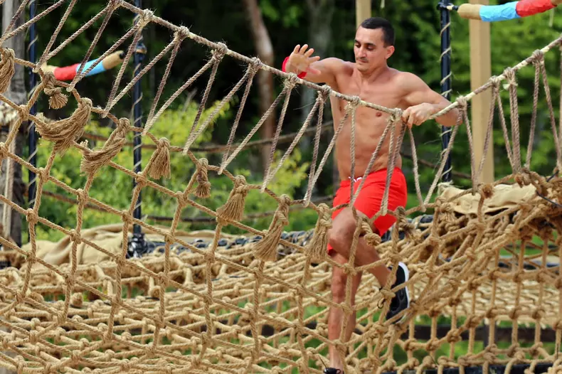 cate-kilograme-a-slabit-Marian-Dragulescu-la-Survivor-