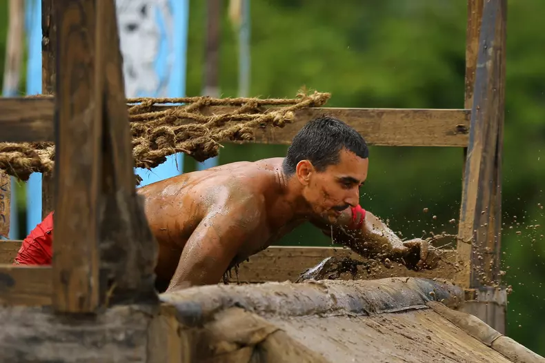 cate-kilograme-a-slabit-Marian-Dragulescu-la-Survivor-3