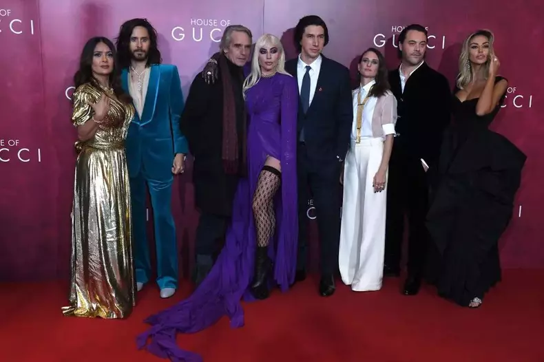 madalina-ghenea-Ed-Westwick-134