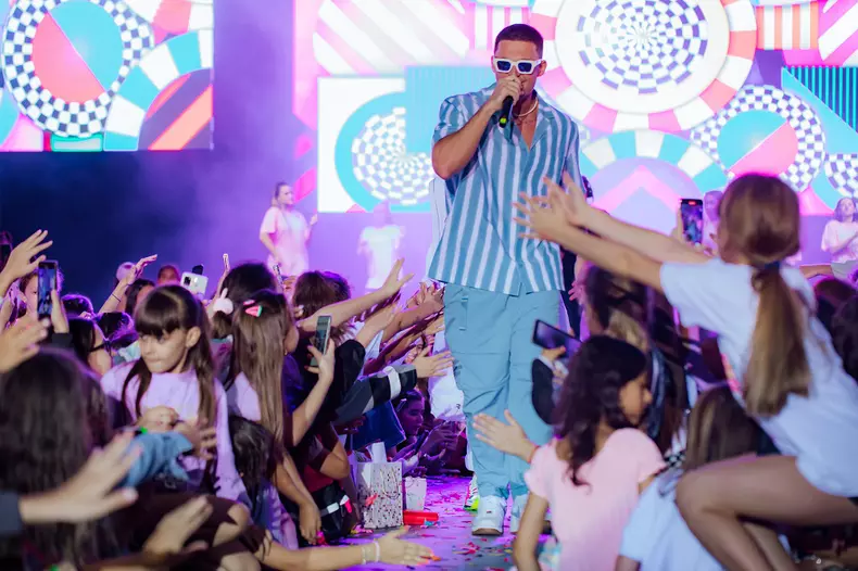 untitled-236-of-280-1