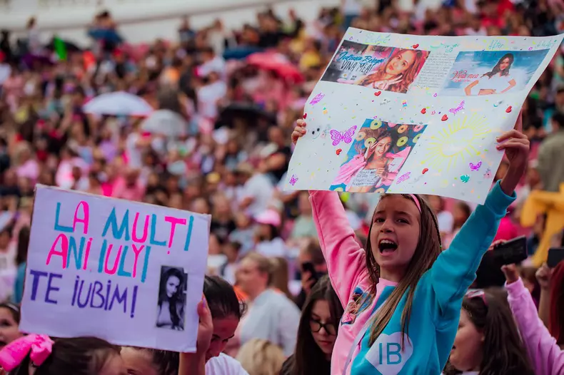 untitled-27-of-280-1