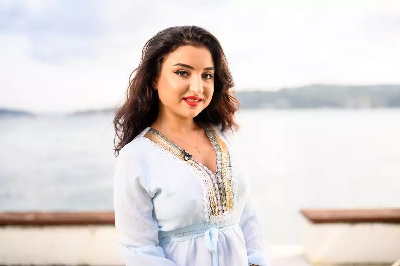 Adina-Miuleasa_Mireasa