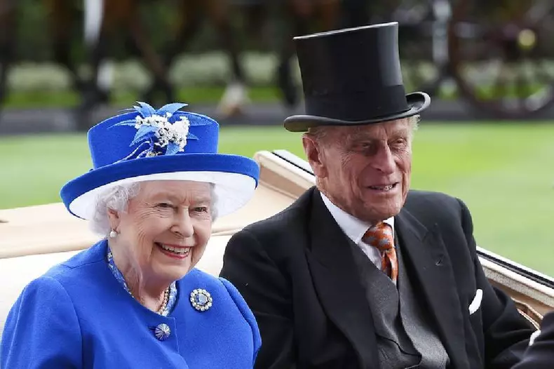 printul philip si regina elisabeta