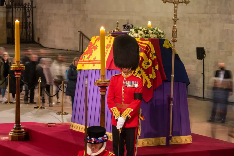 Last Visitors Pay Homage to Queen Elizabeth II Lying-In-State - London, United Kingdom - 19 Sep 2022
