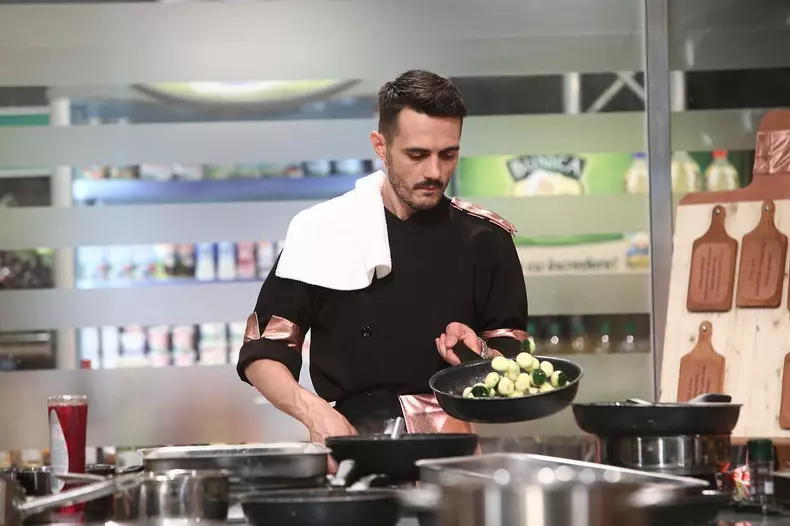 florin-dragomir-cutitul-de-aur-al-lui-florin-dumitrescu-4