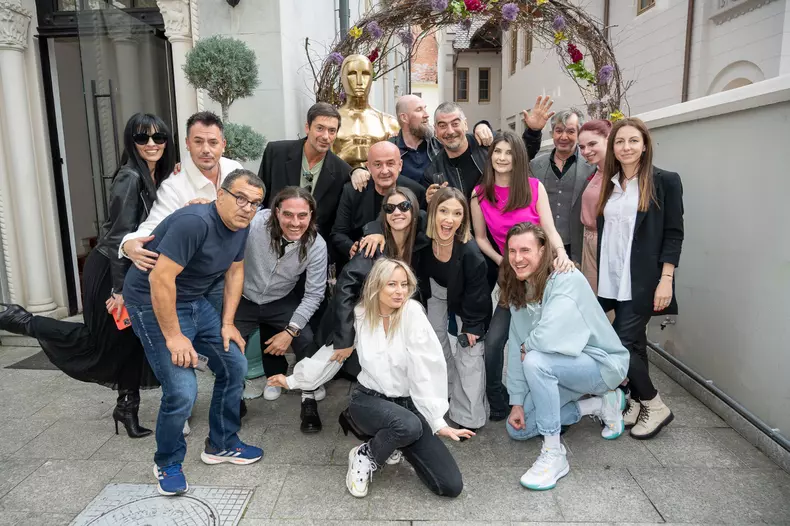 parte-din-cast