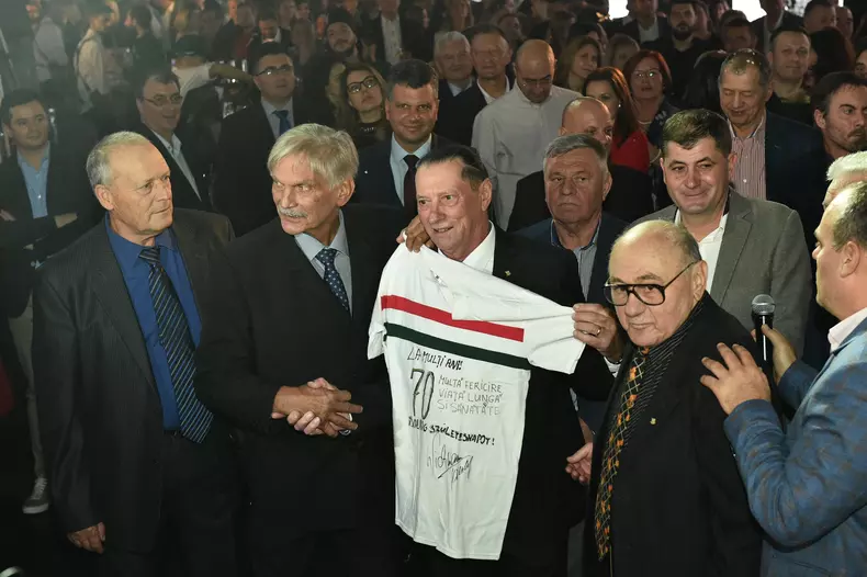 78753768_2579456925504334_7799921249626357760_n