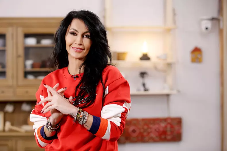 mihaela-radulescu.main_-scaled-2