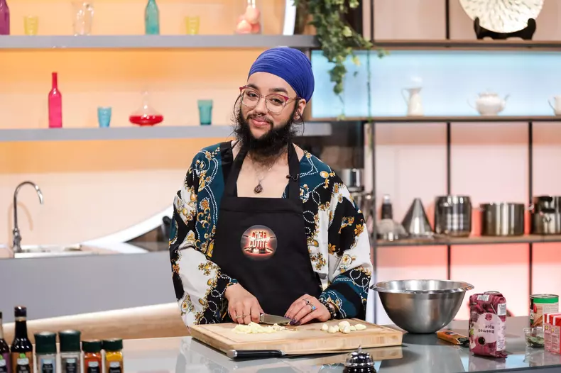 femeia cu barba