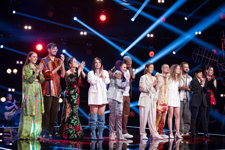 12 concurenti vocea romaniei