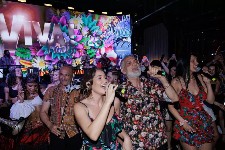 damian-draghici-viva-party-11