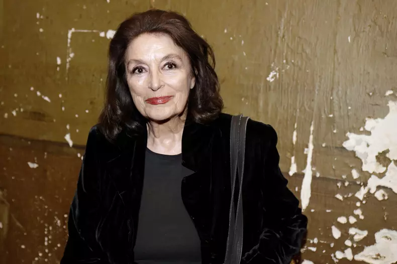 CP - Avant premičre du film "Les plus belles années d'une v