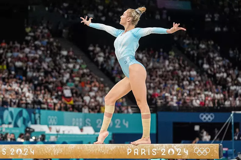 Paris, France. 05th Aug, 2024. PARIS, FRANCE - AUGUST 5: Sabrina Maneca-Voinea of Romania competing in the Women's Balance Beam - Final during Day 10 of Gymnastics - Olympic Games Paris 2024 at Bercy Arena on August 5, 2024 in Paris, France. (Photo by And