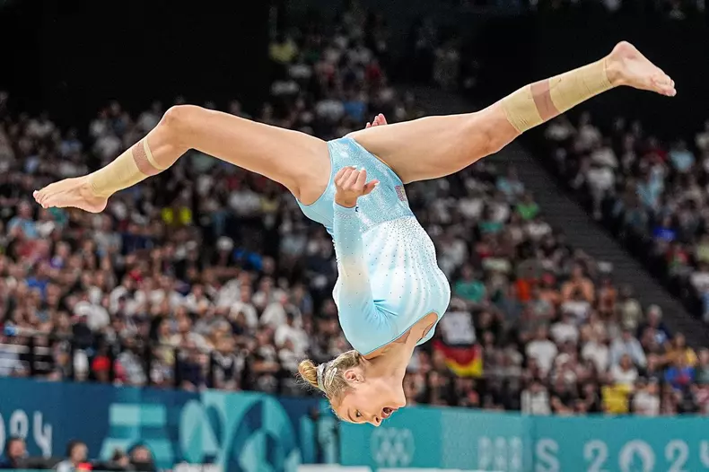 Paris, France. 05th Aug, 2024. PARIS, FRANCE - AUGUST 5: Sabrina Maneca-Voinea of Romania competing in the Women's Balance Beam - Final during Day 10 of Gymnastics - Olympic Games Paris 2024 at Bercy Arena on August 5, 2024 in Paris, France. (Photo by And
