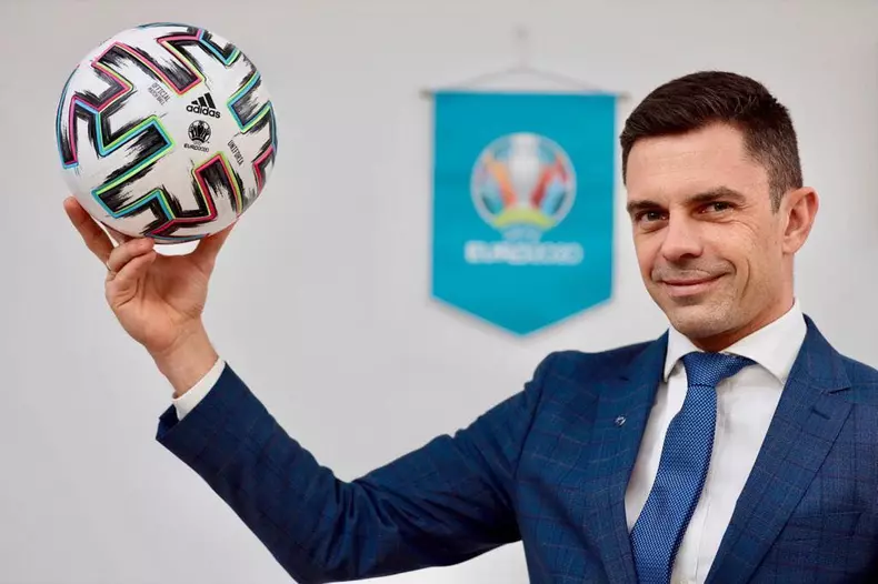eduard-novak-campionul-care-sfideaza-limitele-fostul-ministru-participa-pentru-a-sasea-oara-la-jocurile
