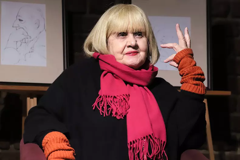 Poezie și creație, Rodica Mandache