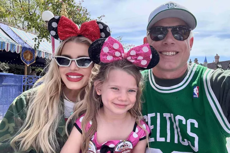 Celebrity Selfies