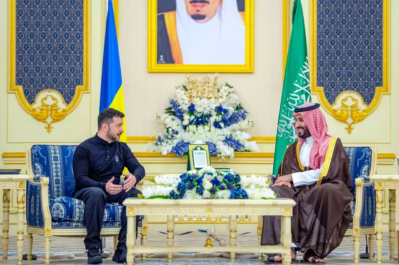 Ukrainian President Zelensky arrives in Saudi Arabia