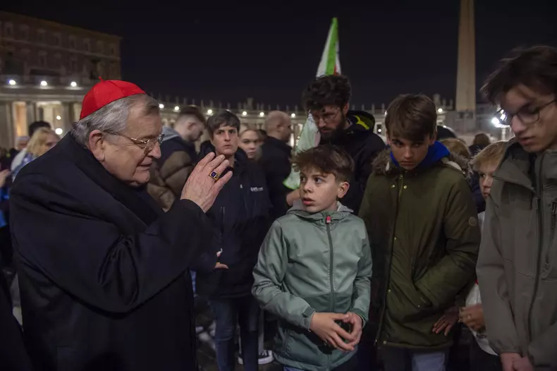 Rosary for Pope Francis Health - Italy
