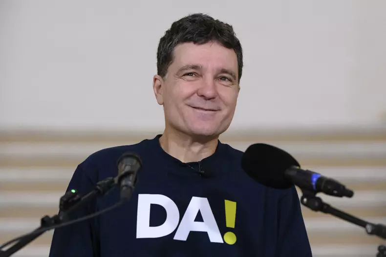 BUCURESTI - PMB - CONFERINTA DE PRESA - REFERENDUM