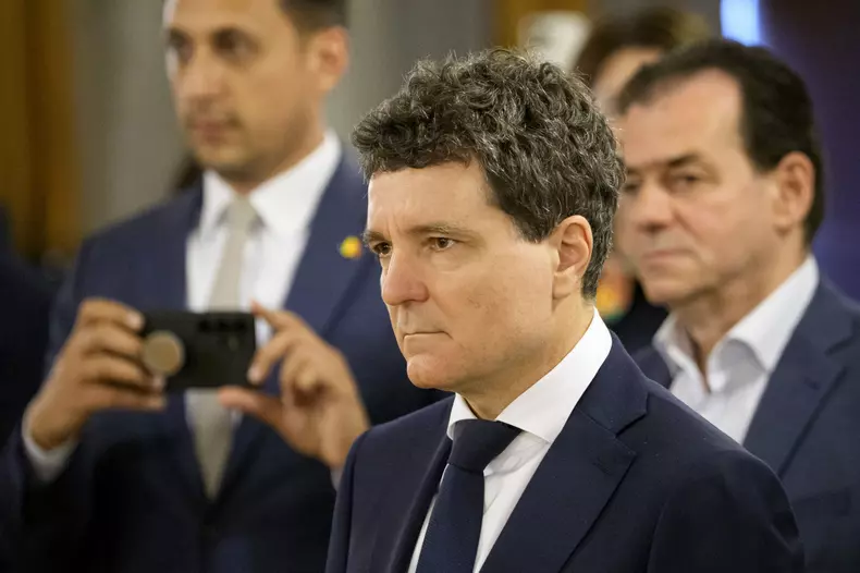 BUCURESTI - CURTEA CONSTITUTIONALA - VALIDARE MANDAT DE PRESEDIN