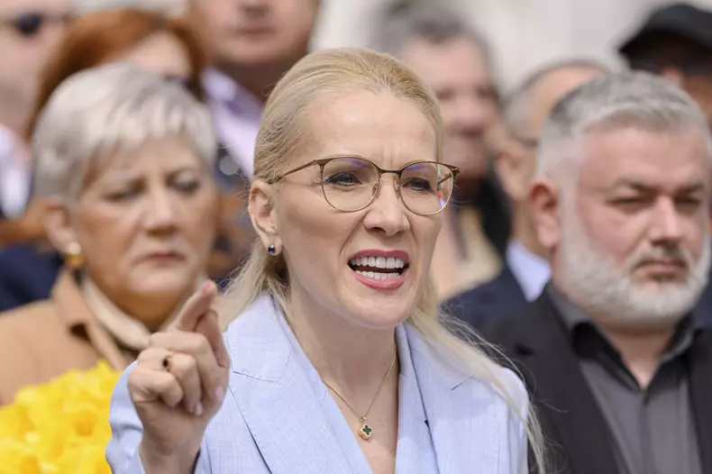 BUCURESTI - AUR - LANSARE CANDIDAT - PS1