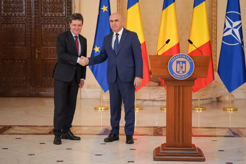 BUCURESTI - COTROCENI - DECLARATII DE PRESA - NICUSOR DAN - ILIE