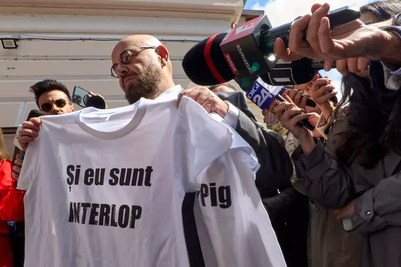 Piedone submits candidacy for Bucharest mayor, Bucharest, Romania - 19 Apr 2024