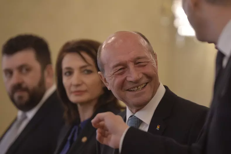 PALATUL COTROCENI- CONSULTARI- NUMIRE PREMIER - PMP