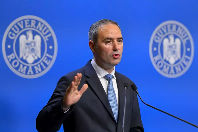 BUCURESTI - GUVERN - CONFERINTA DE PRESA - ALEXANDRU NAZARE