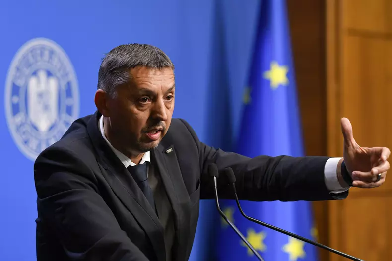 BUCURESTI - GUVERN - CONFERINTA DE PRESA - DANIEL DAVID