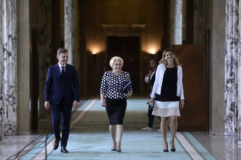 GUVERN - BILANT - CABINETUL DANCILA
