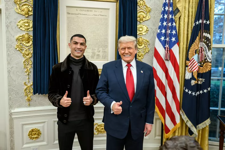 Cristiano Ronaldo visits the White House