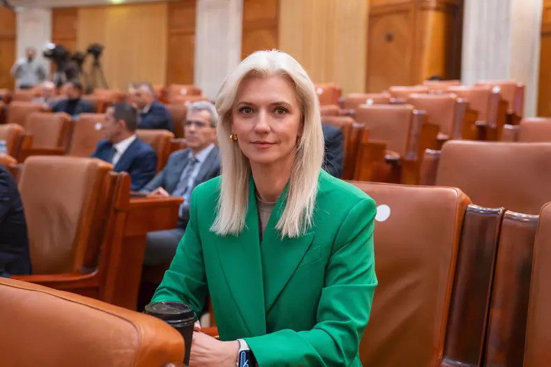 alina-gorghiu-9