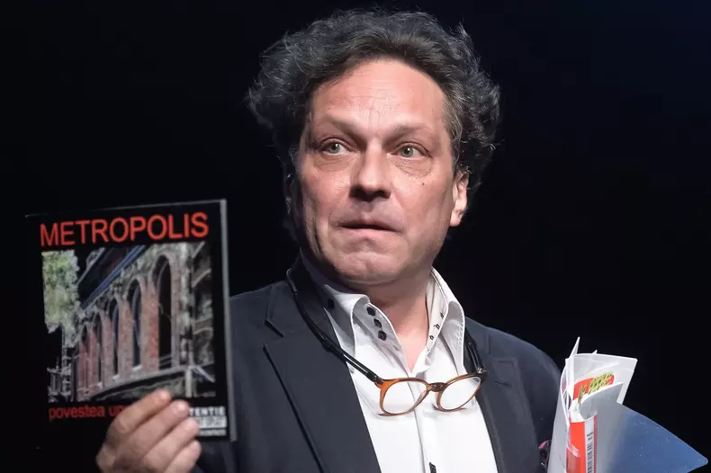 BUCURESTI- TEATRUL METROPOLIS- GEORGE IVASCU