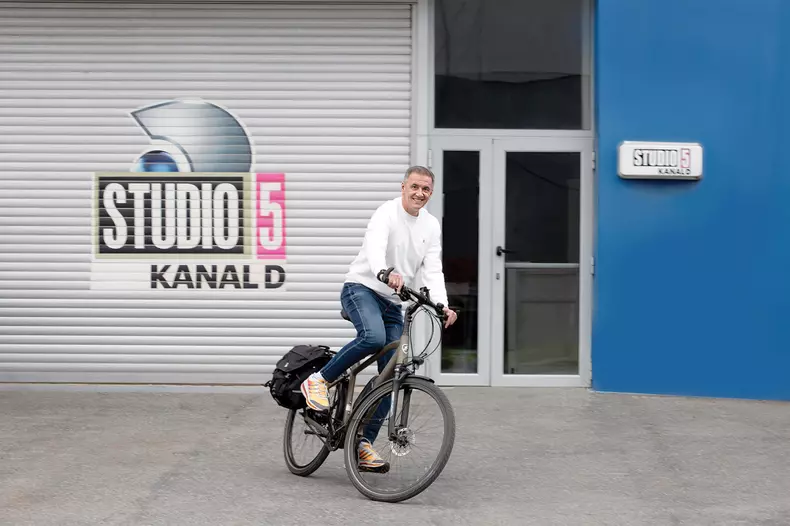 Cosmin Cernat _Kanal D (7)
