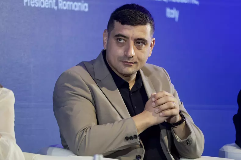 George Simion (Simion), Romanian politician and executive