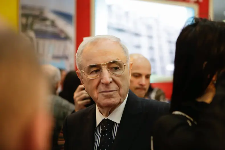 Viorel Păunescu6