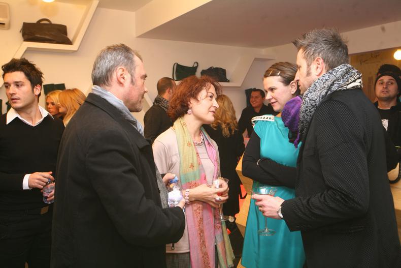 Mirela_Vescan__Mihaela_Glavan__Catalin_Botezatu.JPG