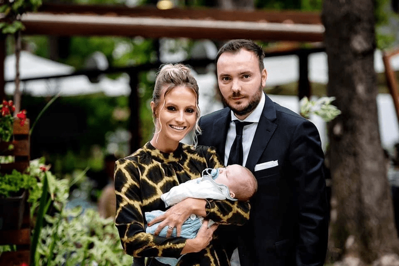 Motivul divorțului dintre Andreea Perju și Cristi Donciu. Au două fetițe împreună: „Am suferit amândoi”