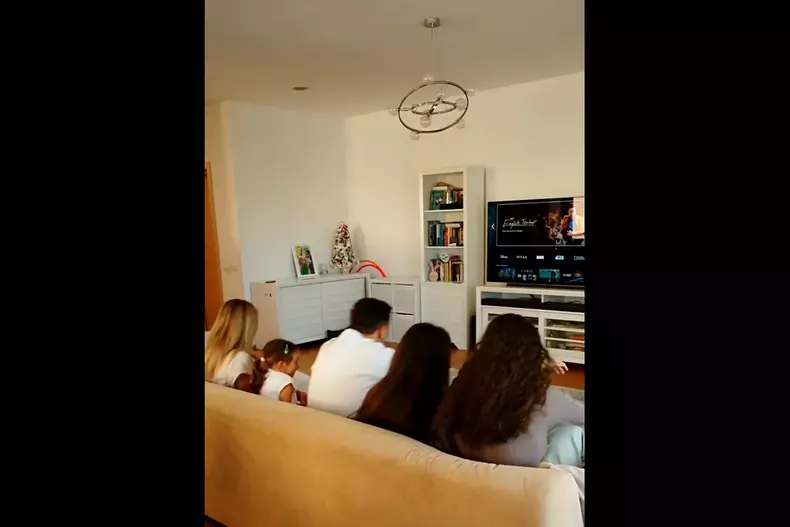 Cum arată casa lui Mihai Morar (2)