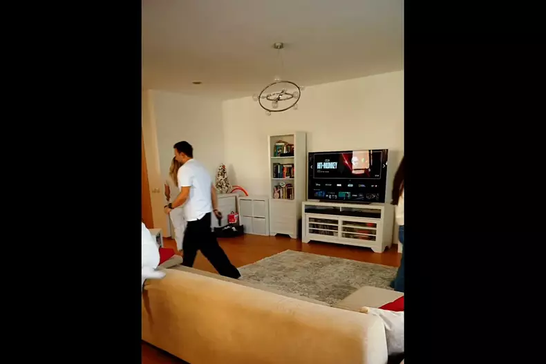 Cum arată casa lui Mihai Morar (4)