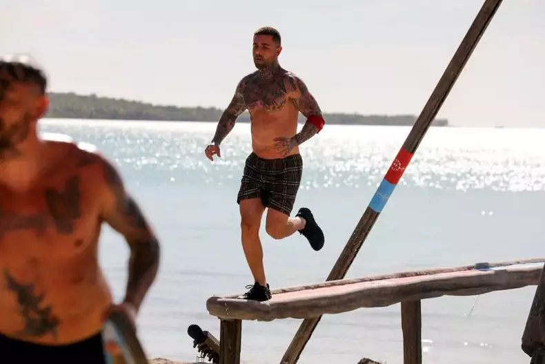 TJ-Miles-Survivor-trecut-1