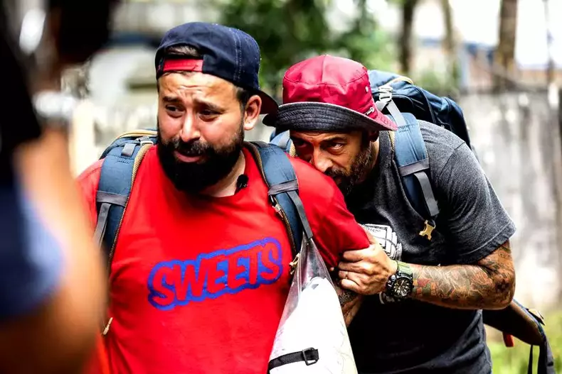 Scandal-Oase-si-CRBL