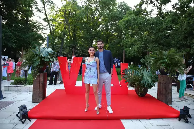 george-burcea-si-iubita-Viviana-3