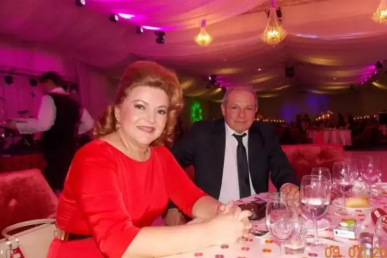 maria carneci si romulus